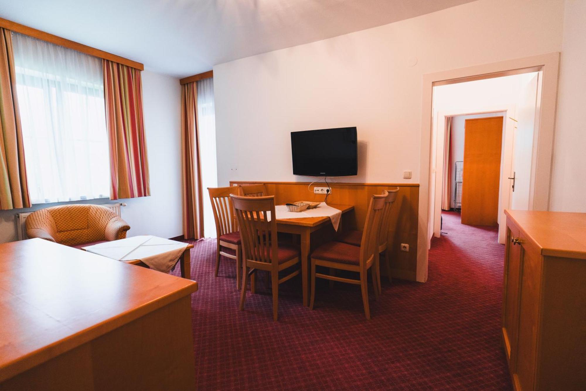 Hotel Rauscher - Das Naturteichparadies บาดฮอฟกัสไตน์ ห้อง รูปภาพ