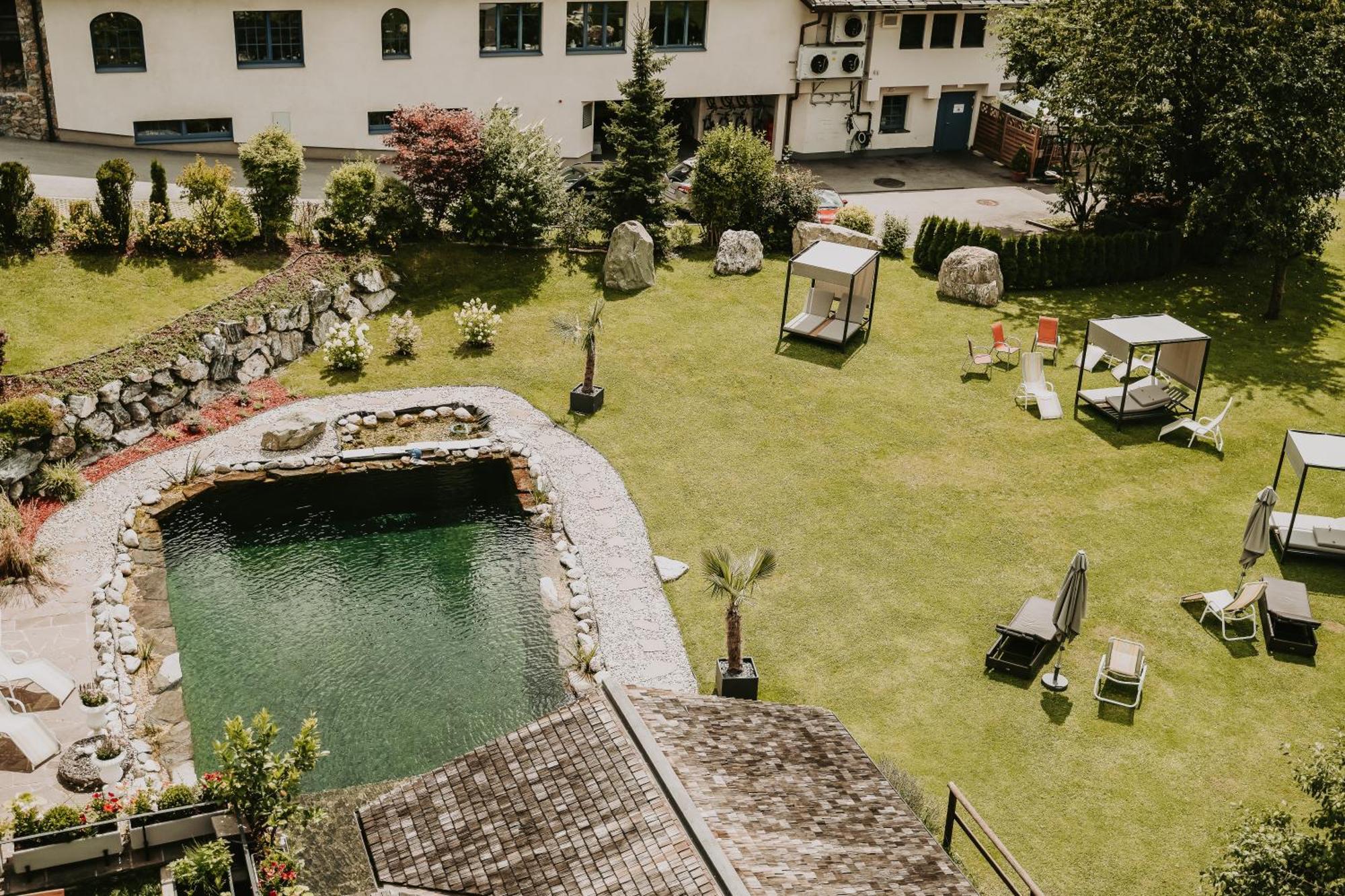 Hotel Rauscher - Das Naturteichparadies บาดฮอฟกัสไตน์ ภายนอก รูปภาพ