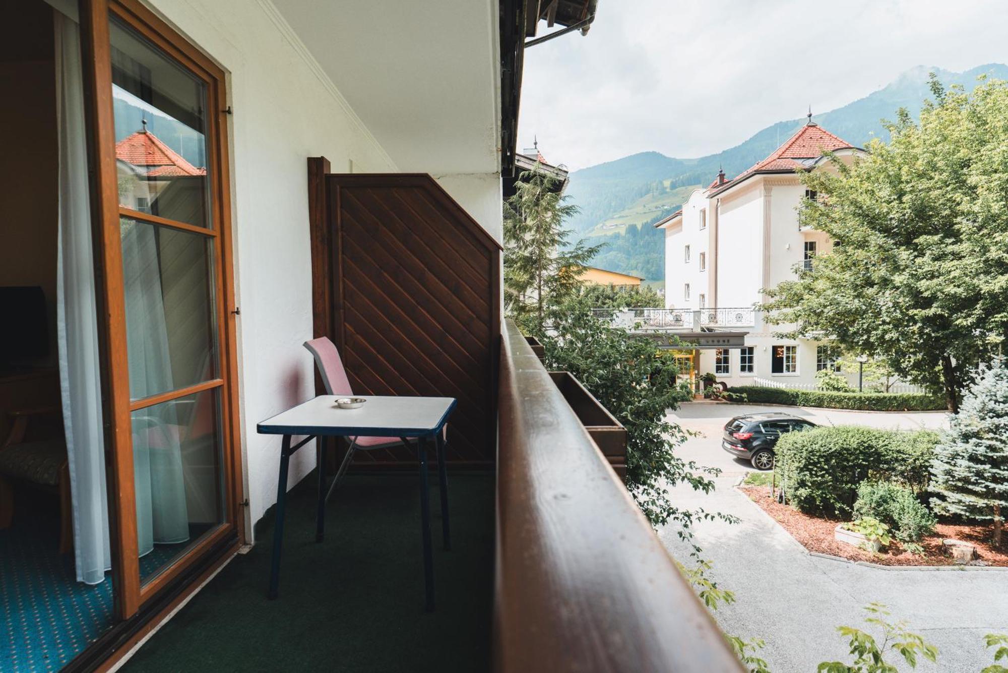 Hotel Rauscher - Das Naturteichparadies บาดฮอฟกัสไตน์ ภายนอก รูปภาพ