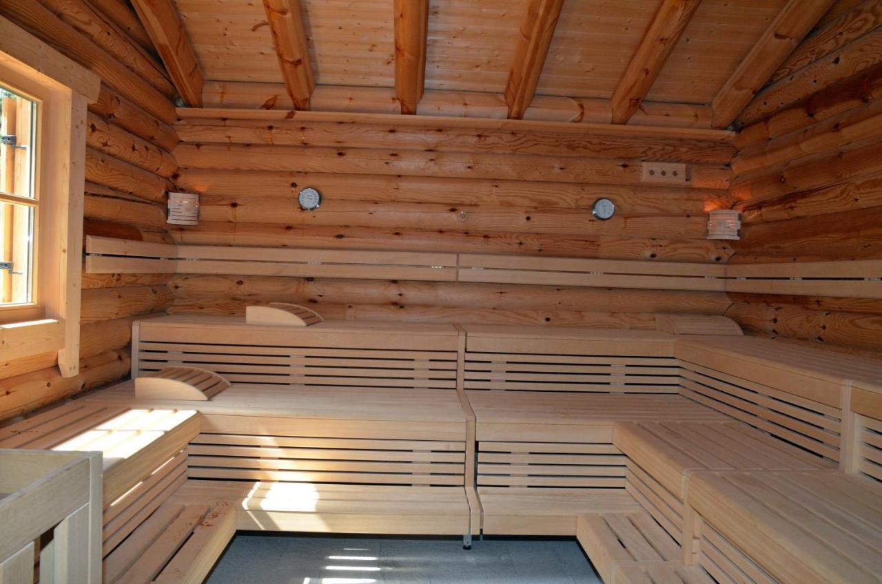 Hotel Rauscher - Das Naturteichparadies บาดฮอฟกัสไตน์ ภายนอก รูปภาพ